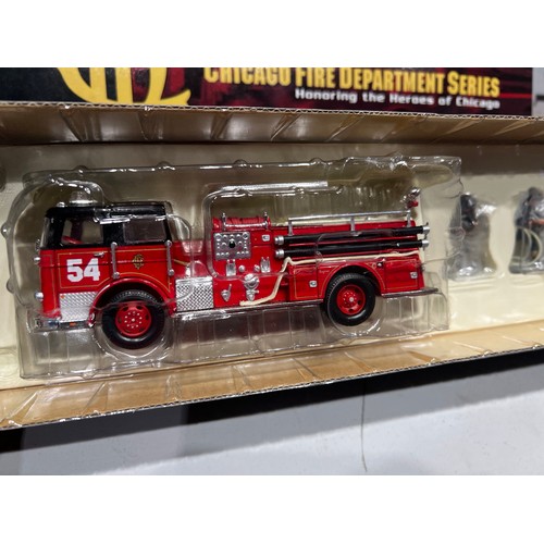 51 - Corgi Chicago fire dept seagrave 'J' engine with 2 figures boxed