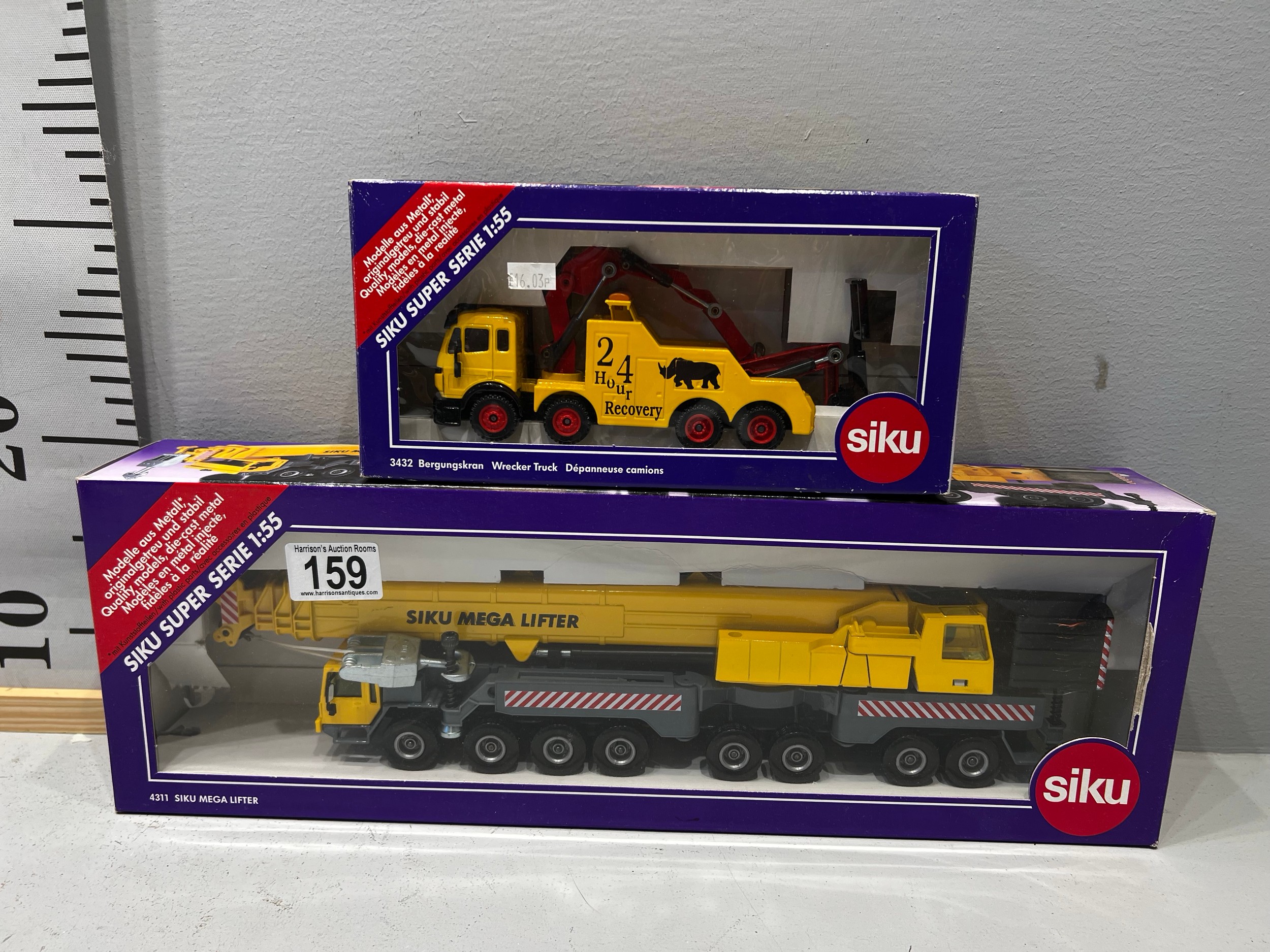 Siku 24 hour recovery vehicle siku mega lifter boxed