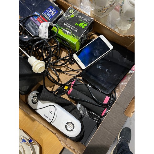 102 - Box misc inc Samsung phone, Hudl, speakers etc