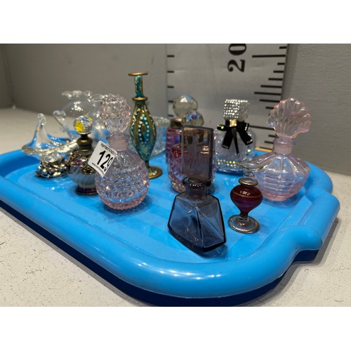 129 - Quantity perfume bottles