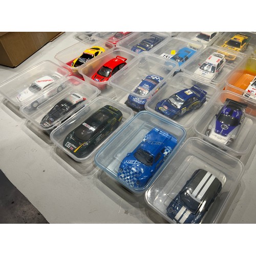 151 - Box scalextric cars