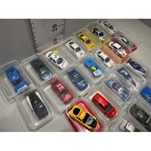 151 - Box scalextric cars