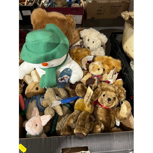 154 - 3 boxed assorted cuddly toys. Snowman, Bugs Bunny, Pooh, Simba, Eeyore etc. All good quality