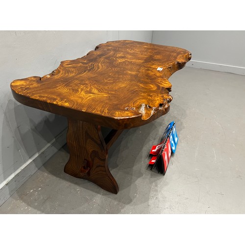 1432 - Superb Elm solid top coffee table