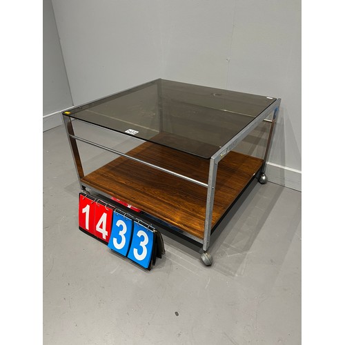 1433 - Howard Miller mid century designer coffee table