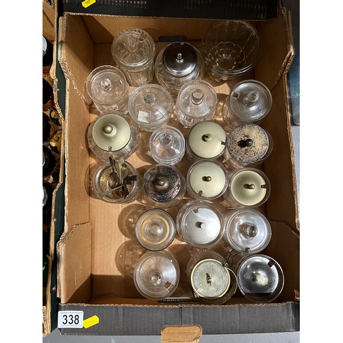 338 - 2 box glass ware