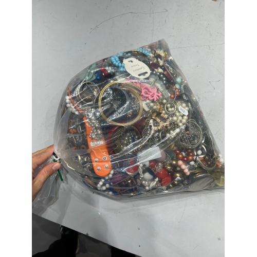 212 - Large bag of costume jewellery