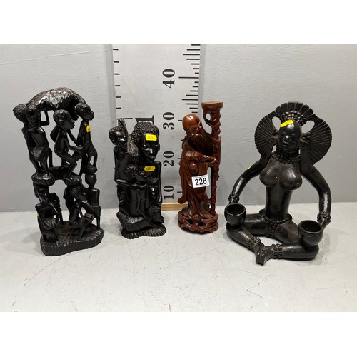 228 - 4 oriental + Asain figures