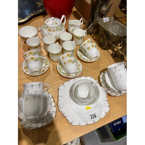 239 - Royal Albert tea set + Dutchess china tea set