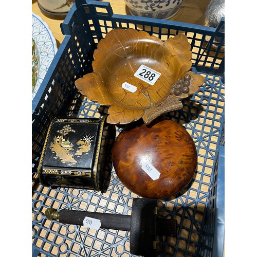 288 - Basket misc collectable items treen etc