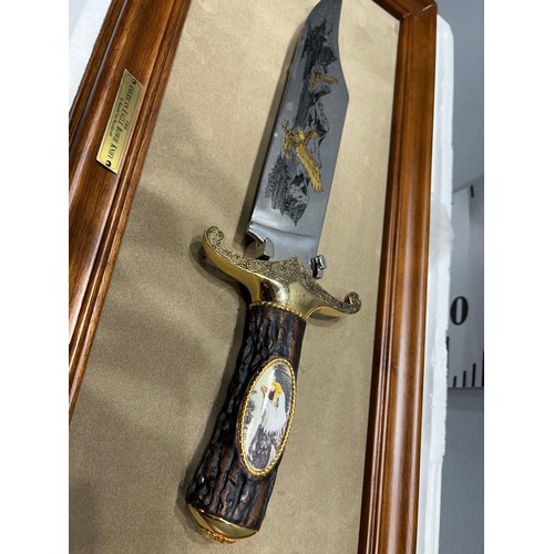 492 - Franklin mint Bowie knife. American Eagle on plaque