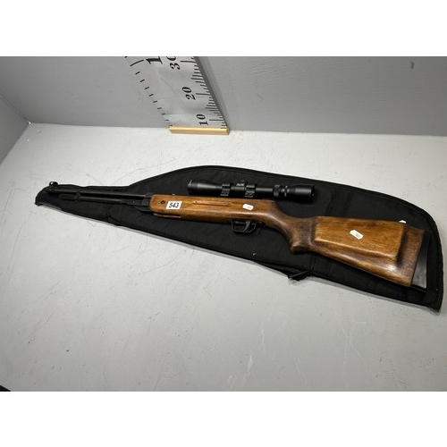 543 - High power hunting rifle with scope, pellets + case