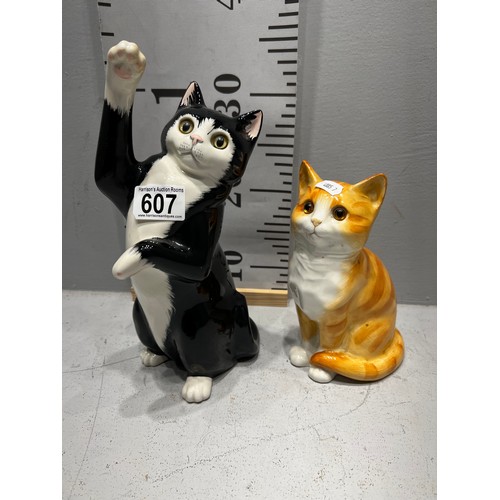 607 - 2 Pot cats by Cats + Co. Stoke on Trent