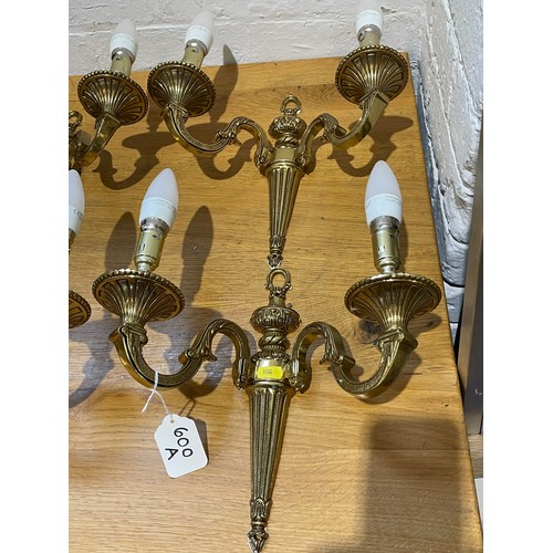 600A - 2 pair = 4 in total brass wall lights