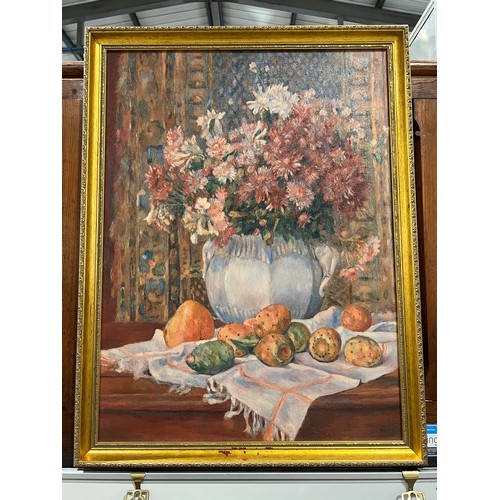 681 - Pair still life pictures in gilt frame