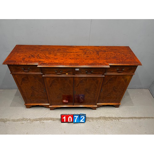 1072 - Vintage yew wood credenza/sideboard