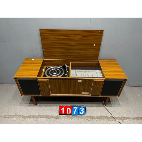 1073 - Mid century PYE radiogram