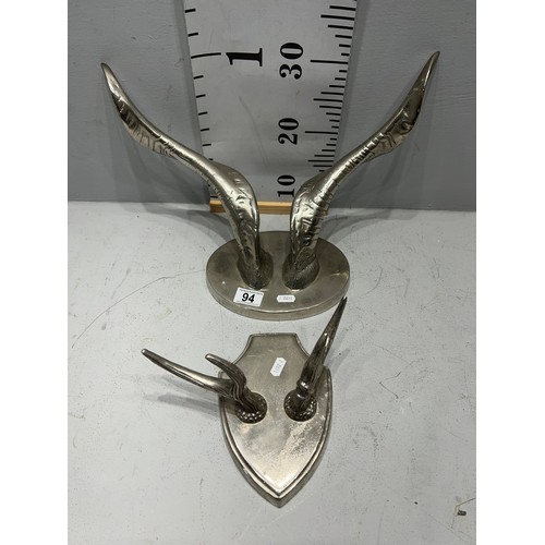 94 - 2 Metal antlers