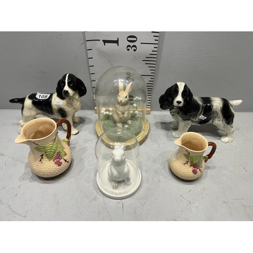 108 - 2 Rabbits under glass domes + 2 dogs + 2 jugs
