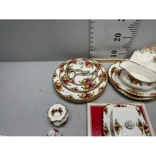 120 - Quantity royal Albert country rose china cake stand, plates, salt/pepper pots butter dish, gravy boa... 
