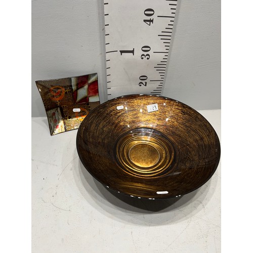 123 - Large amber glass bowl + square dish