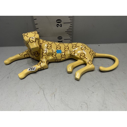 264 - Leopard sculpture