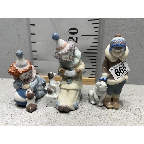 666 - 3 Lladro figures, eskimo boy 5238 clown 5279, clown with dog 5278