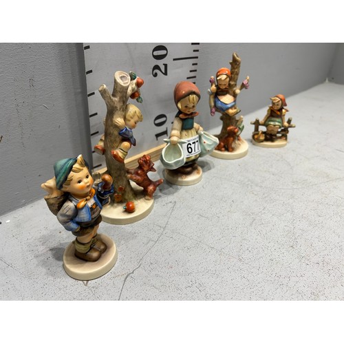 677 - 5 Goebel figures