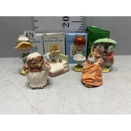 679 - 6 Beatrix potter figures boxed