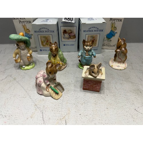 680 - 6 Beatrix potter figures boxed