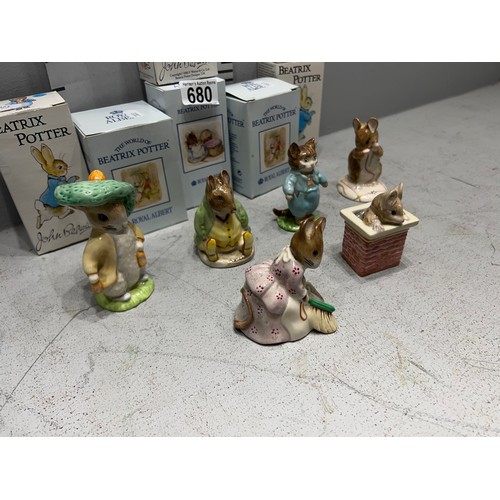 680 - 6 Beatrix potter figures boxed