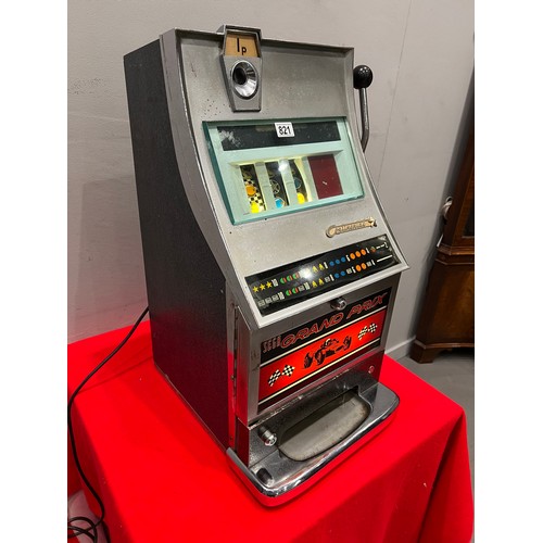 821 - Continental sega grand Prix 1 armed arcade bandit fruit machine /arcade machine (working)