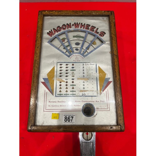 867 - Vintage wagen wheels fairground arcade machine working