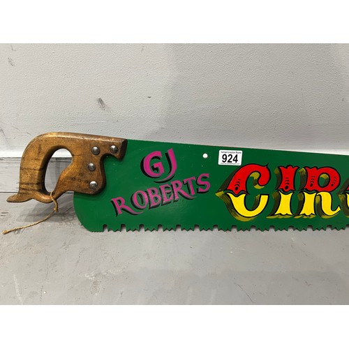 924 - G-J Roberts circus sign saw