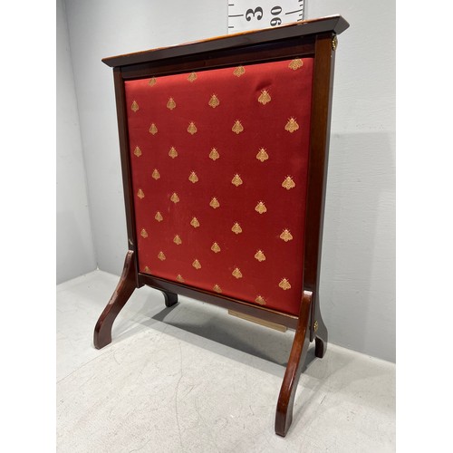 48 - Mahogany fire screen