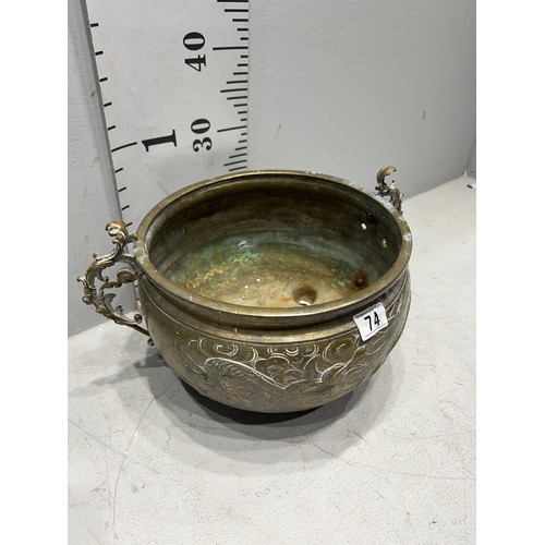 74 - Early heavy bronze planter a/f