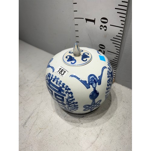 183 - B&W oriental tea/ ginger jar