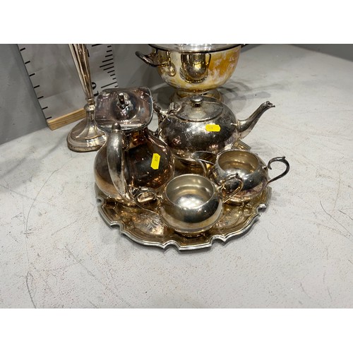 213 - Silver plate server + 5 piece tea/coffee set