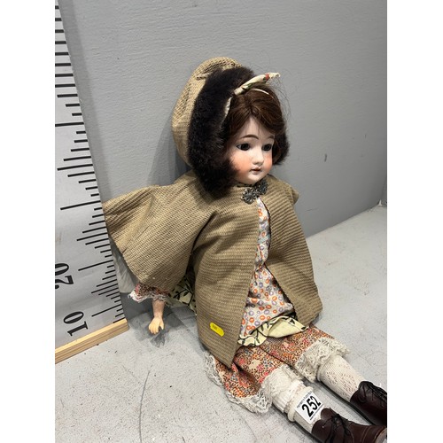 252 - Victorian German porcelain doll soft body & legs C.OD.93-7D