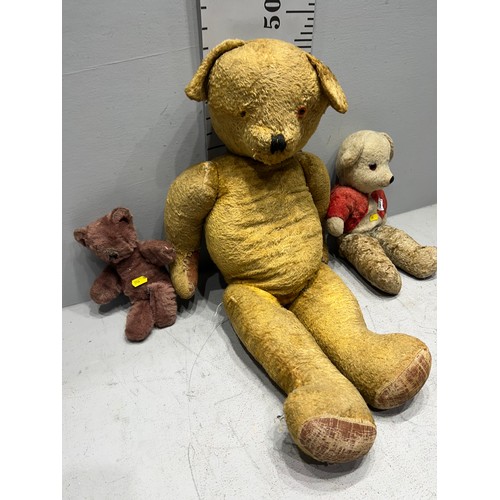 289 - 3 vintage teddies