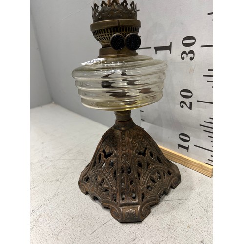 335 - Victorian oil lamp