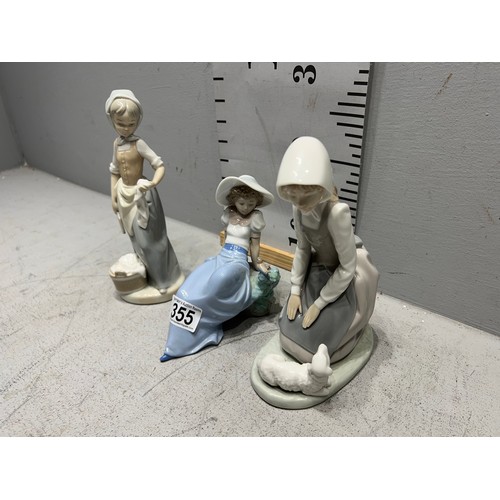 355 - 3 Nao by Lladro girl figures