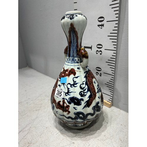 395 - Chinese vase