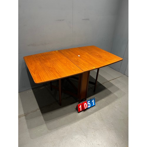 1051 - McIntosh mid century teak drop leaf table