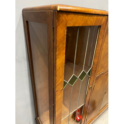 1060 - Vintage walnut display cabinet with stained glass doors