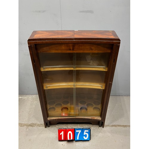 1075 - Vintage mahogany extending drinks bar see pics