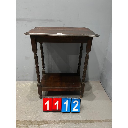 1112 - Barely twist side table