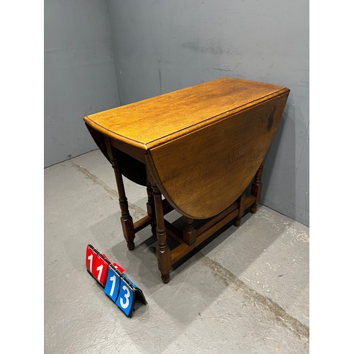 1113 - Light oak drop leaf table