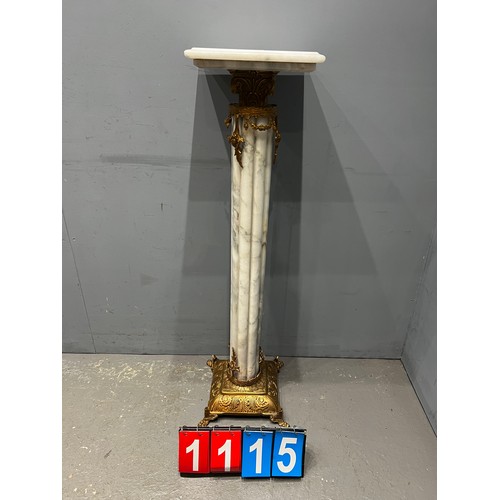 1115 - Superb marble plant stand/column with gilt ormolu mounts