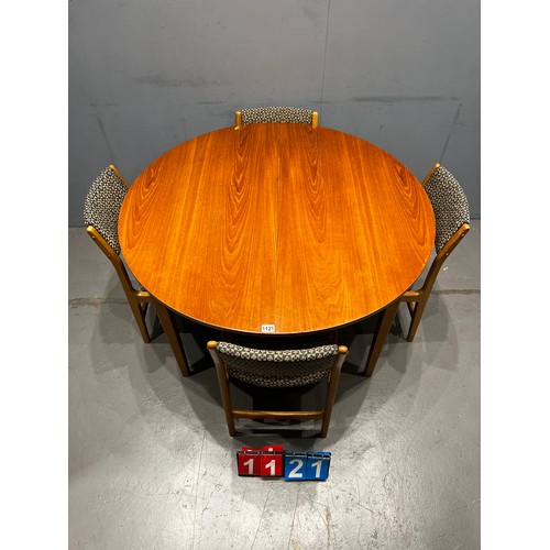 1121 - Mid century round teak table & 4 chairs